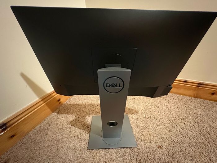 Dell P2219H 21.5 Inch Full HD (1920x1080) Monitor