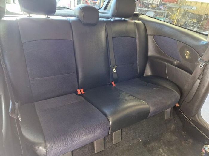 st170 interior 2002 model