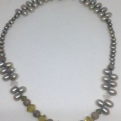 Vintage sterling silver pearls necklace