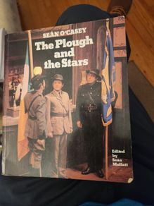The Plough And The Stars By Sean O' Casey. Edited By Sean Moffatt. Large Volume Paperback In Good Condition.