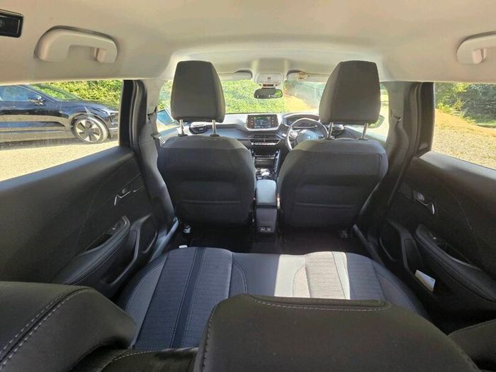 222 Peugeot 2008