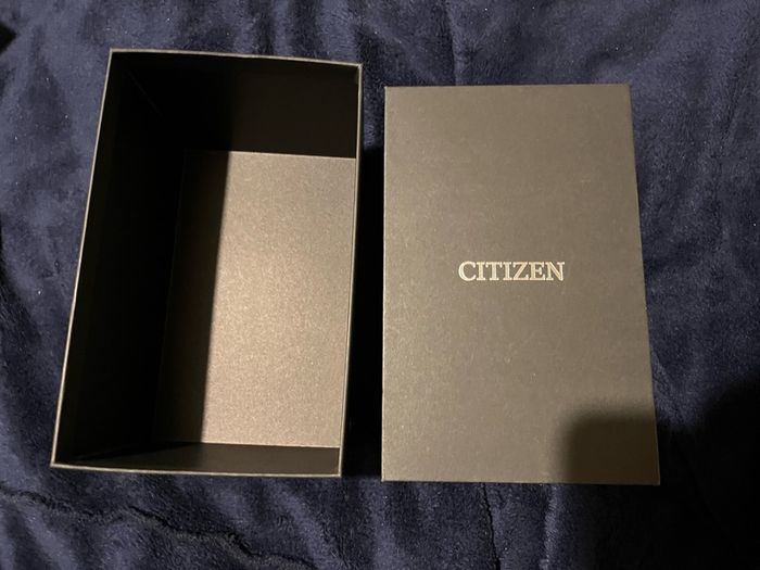 citizen red arrows watch gift box