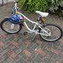 Kryptonite lock included! Specialized Hotrock 20 kids bike Image 3