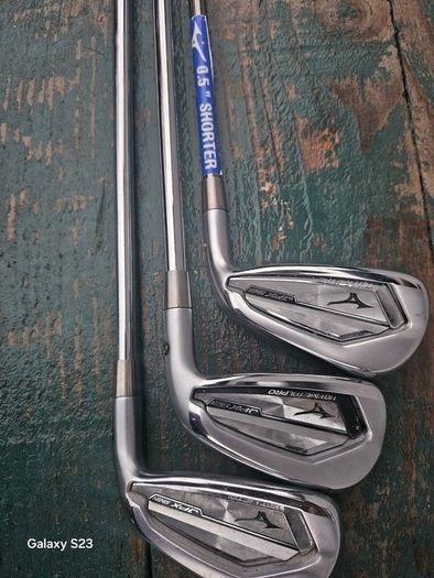 Golf clubs