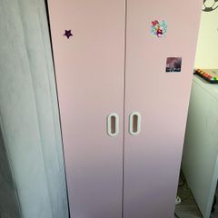 kids wardrobe