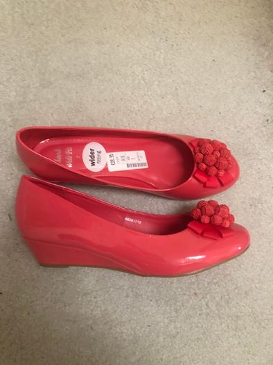 Clarks coral shoes