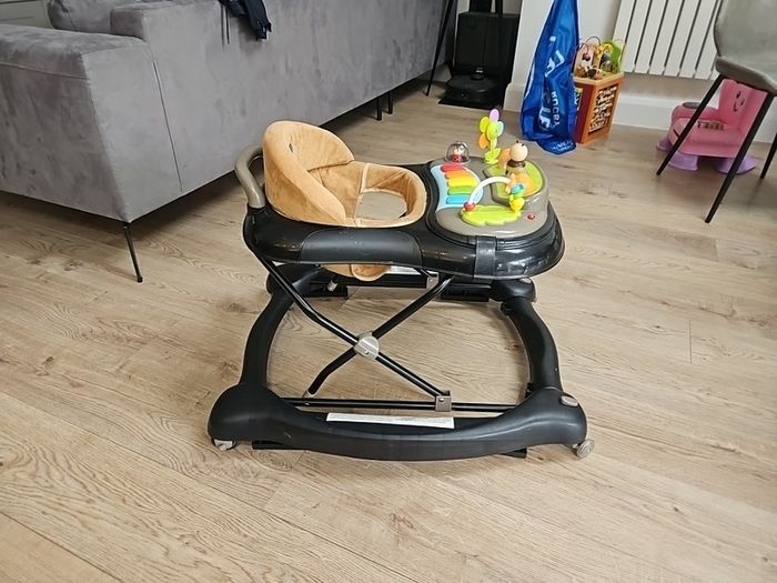 baby walker