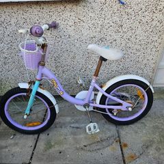 Girls bike