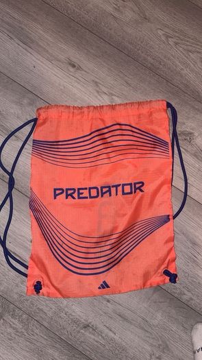 Predators football boots