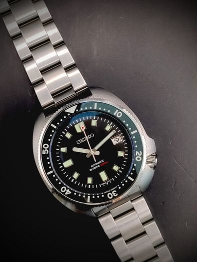 Seiko Automatic - Custom Willard - Ceramic - Sapphire