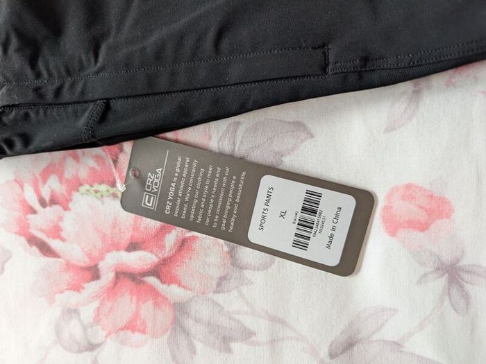 [Brand New] Men's black joggers