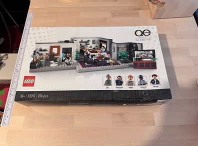 Lego Queer Eye Fab 5 Loft
