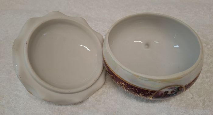 Vintage ornate lustreware lidded pot