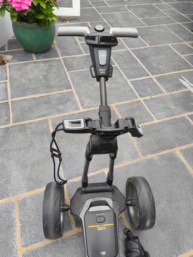 powakaddy  fx7