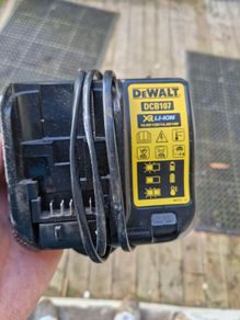 dewalt charger