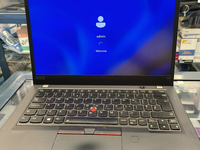 Lenovo ThinkPad X13 Yoga G1 13.3" Core i5 10210U (10th Gen) 8GB RAM 500GB SSD Windows 11 Pro (Has Sim Card)