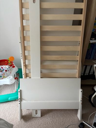 Mamas and Papas Mia cot