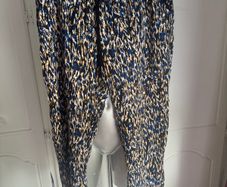 Atmosphere summer pants size UK18/20 EU46/48 Postage included