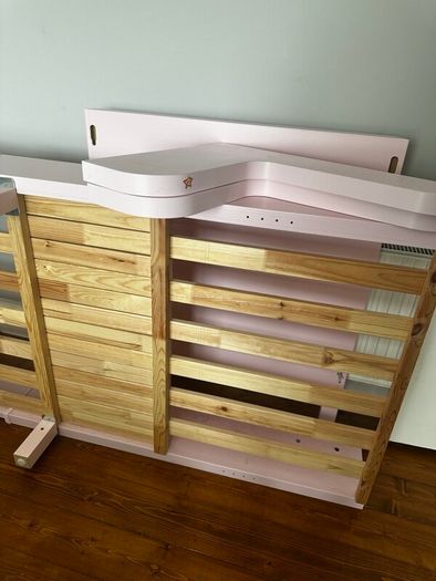 Girl Extendable Bed. light Pink and Mattress. IKEA BUSUNGE