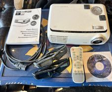 Optoma HD65 ThemeScene 720p DLP home theater, screen, 3D glasses
