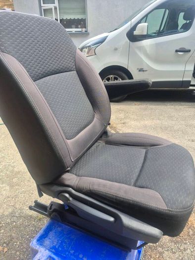 2017 Driver seat trafic ..talento ..vivarro