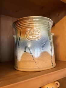 Kiltrea Nibblers jar pottery