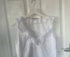 Mango White 100% Cotton Ruffle V-Neck Sleeveless Top - Size Medium.
