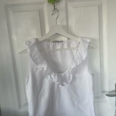 Mango White 100% Cotton Ruffle V-Neck Sleeveless Top - Size Medium.