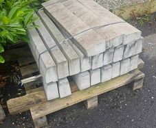 concrete kerbs