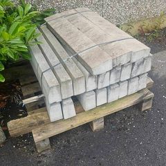 concrete kerbs