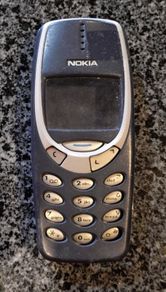 Nokia 3310 Mobile Phone Front & Back Covers Only (used).