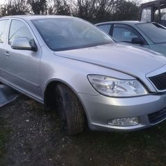 2010 octavia breaking