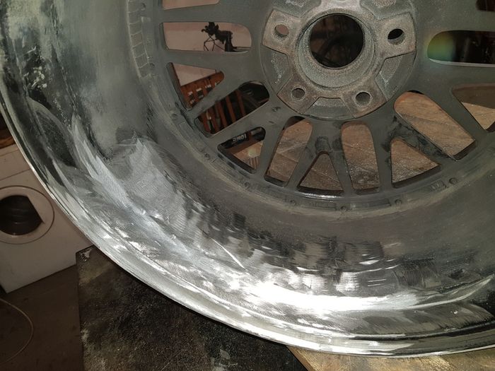 Welder available for Aluminium Welding,Alu wheels repair,E Scooter Aluminium Welding repairs,Cast Iron welding