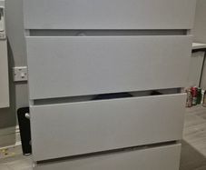 4 drawer chest