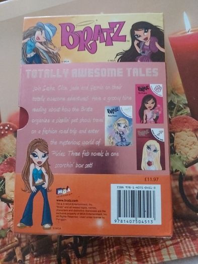 Bratz Totally Awsome Tales ; Book Set (2066) 3
