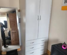 White 3-drawer wardrobe