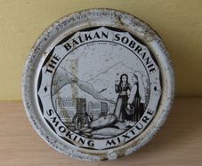 Balkan Sobranie Tin