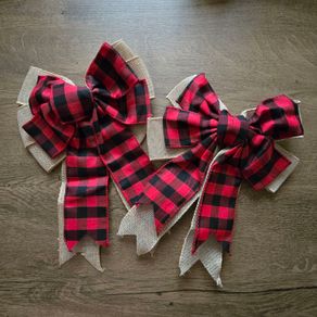 Two Christmas bows