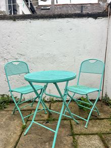 Garden furniture set