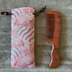 Brand new Chinese wood hair comb