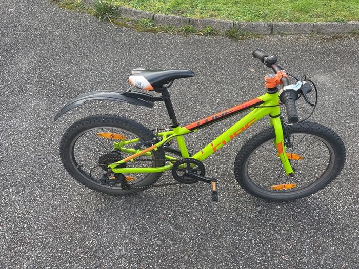 Kids Cube Acid Race 200 Bike