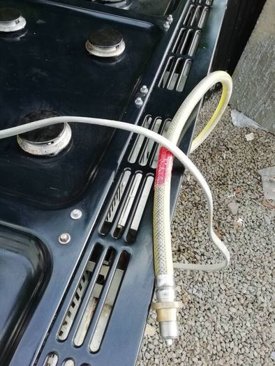 Cooking machine - gas n electric