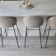 Set of 4 Light Grey Bar Stools