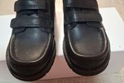 New Boys Shoes size UK 81/2 F