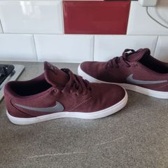 Nike runners