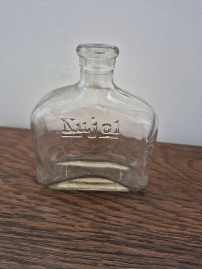Beautiful Collection of 5 Antique & Vintage Glass Bottles c. 1890s 1930s