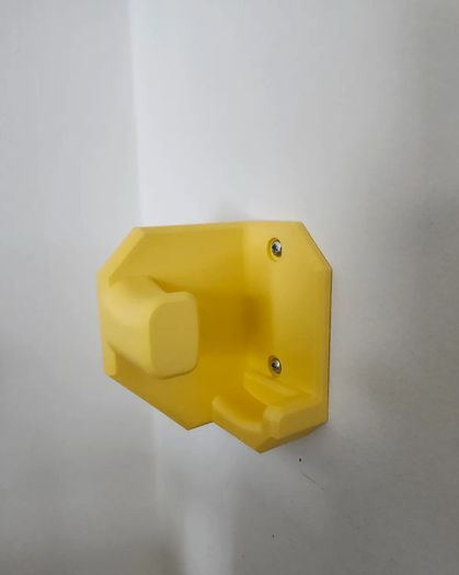 Dewalt Cordless Stick Vacuum Wall mount