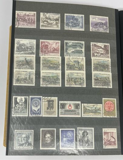 Collection: Austria (Osterreich) Stamps both mint an commemorative stamps on 45 pages