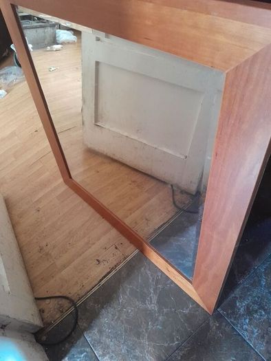 bevelled mirror