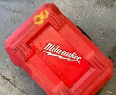 milwaukee box